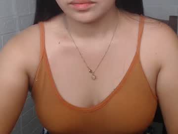 See Urasian_dreamgirl69 online Now @ gyat.cam
