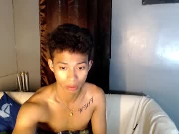 See Urhotfuckingass online Now @ gyat.cam