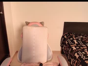 See Vaalerii_cutee online Now @ gyat.cam