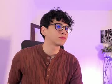 See Viktor_parker online Now @ gyat.cam