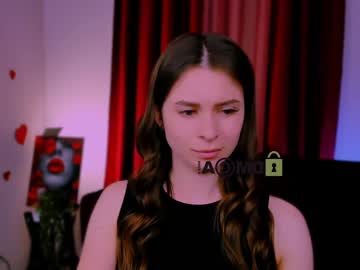 See Welly_mey online Now @ gyat.cam