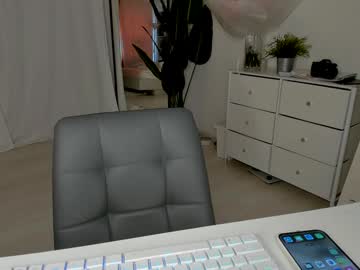 See Xxx_leila online Now @ gyat.cam