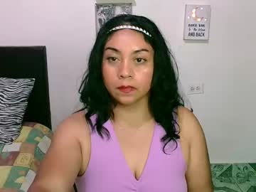 See Zaray_45bella online Now @ gyat.cam