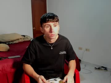 See Zayn_blaze online Now @ gyat.cam