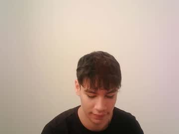 See Zeus_183 online Now @ gyat.cam